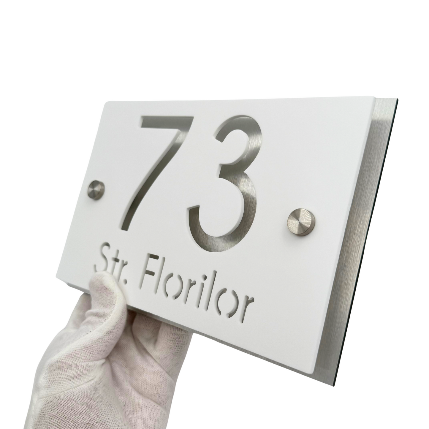 PREMIUM HOUSE NUMBER - White Satin Aluminium Gold Mirror 2 Spacers Silver - 20×13 cm