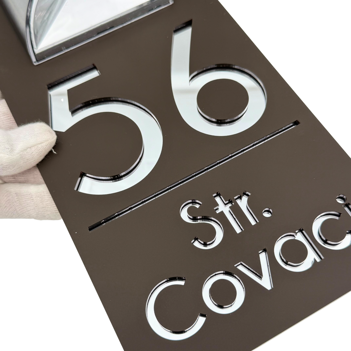 PREMIUM HOUSE NUMBER – Satin Brown Silver Mirror Solar Lamp – 30 x15 cm