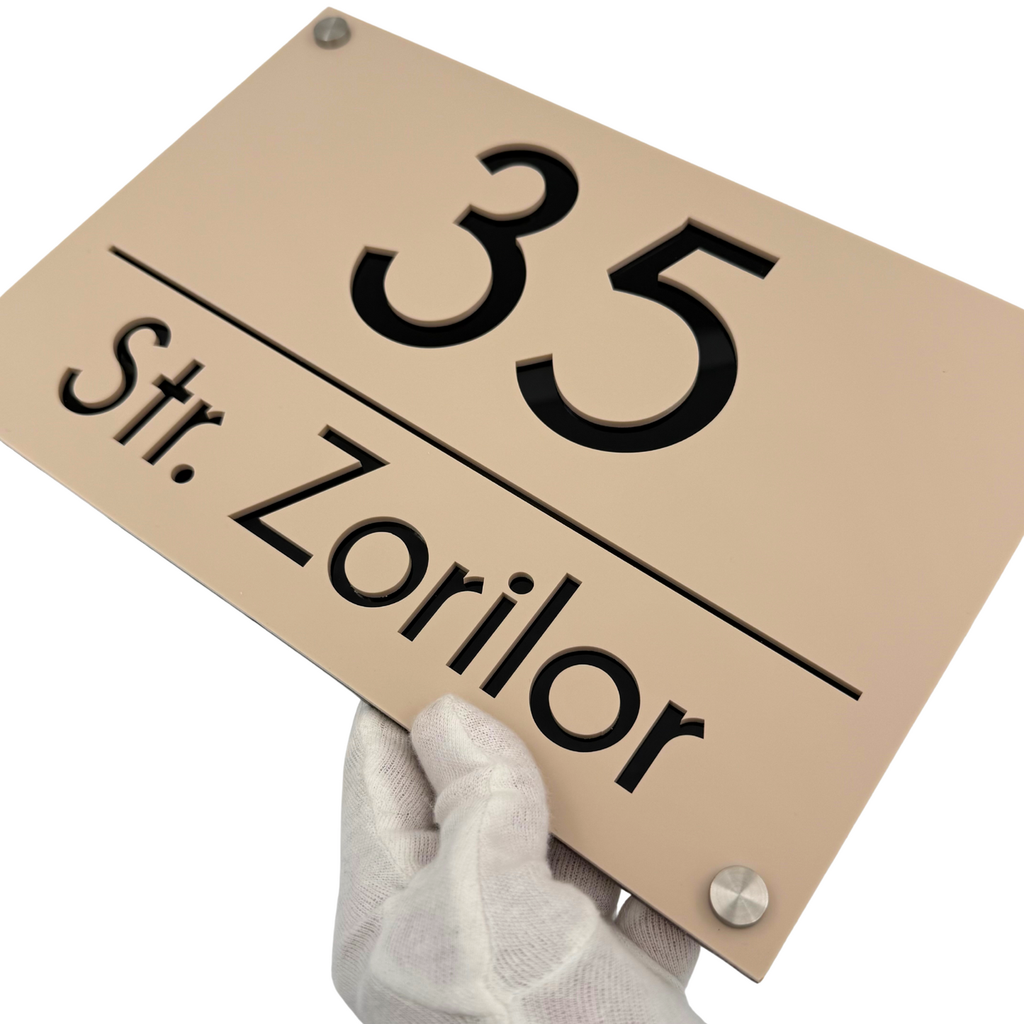 PREMIUM HOUSE NUMBER - Cream colour Satin Glossy Black 4 Spacers Silver - 30×20 cm
