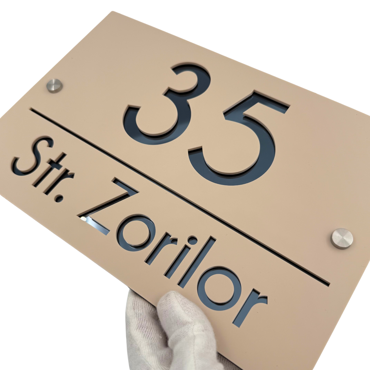 PREMIUM HOUSE NUMBER - Cream colour Satin Anthracite Grey Mirror 2 Spacers Silver - 30×20 cm