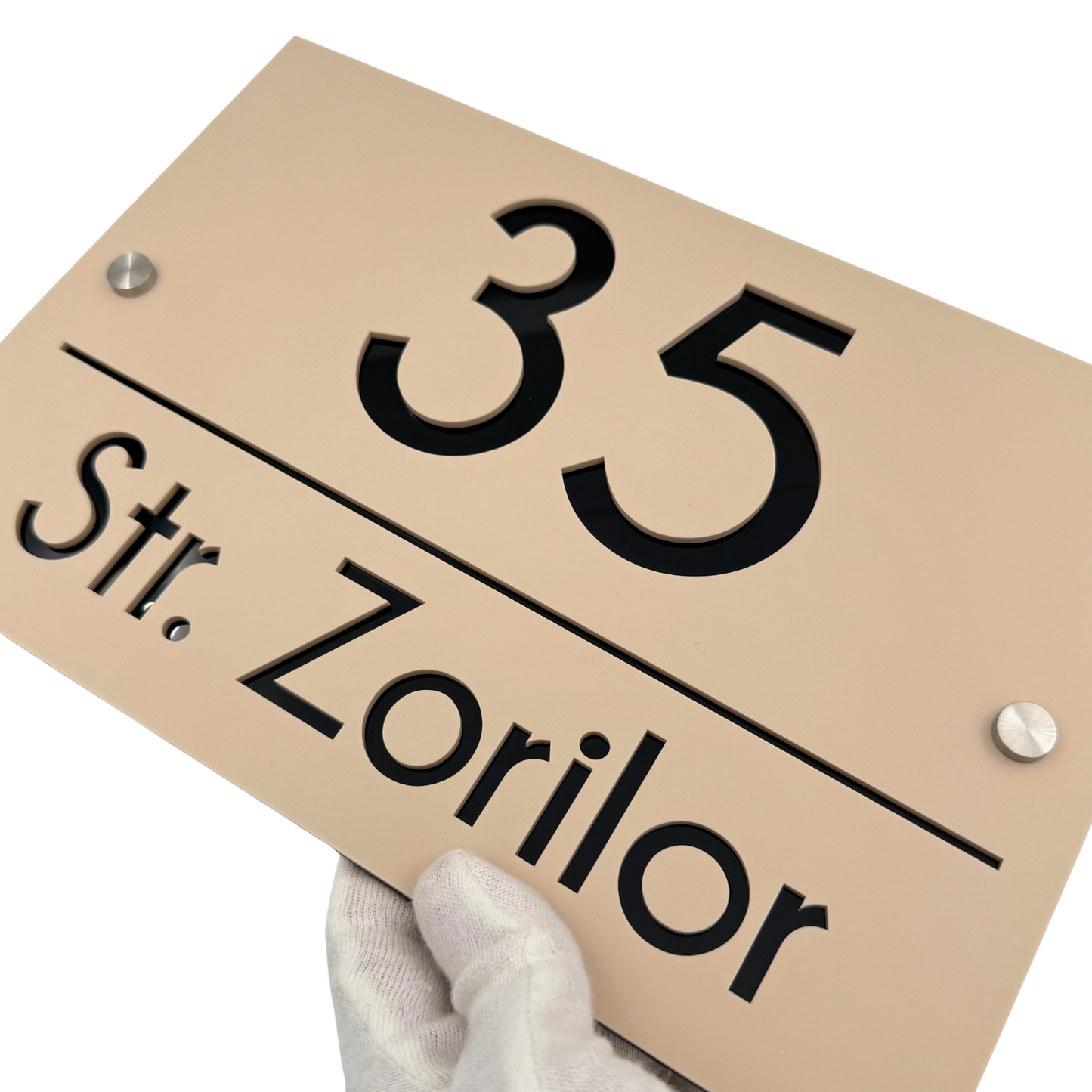 PREMIUM HOUSE NUMBER - Cream colour Satin Glossy Black 2 Spacers Silver - 30×20 cm