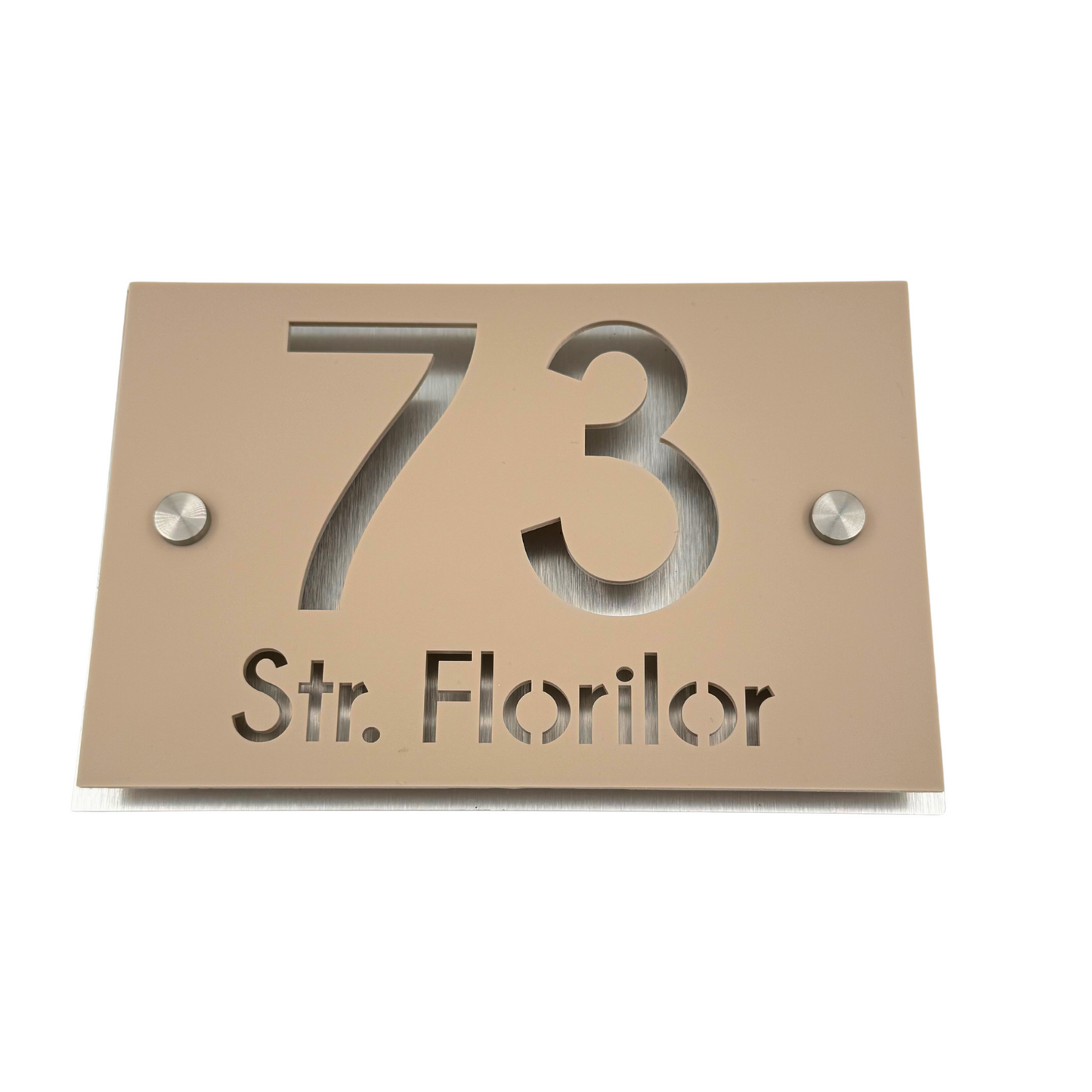 PREMIUM HOUSE NUMBER - Cream colour Satin Aluminium Pearly 2 Spacers Silver - 20×13 cm