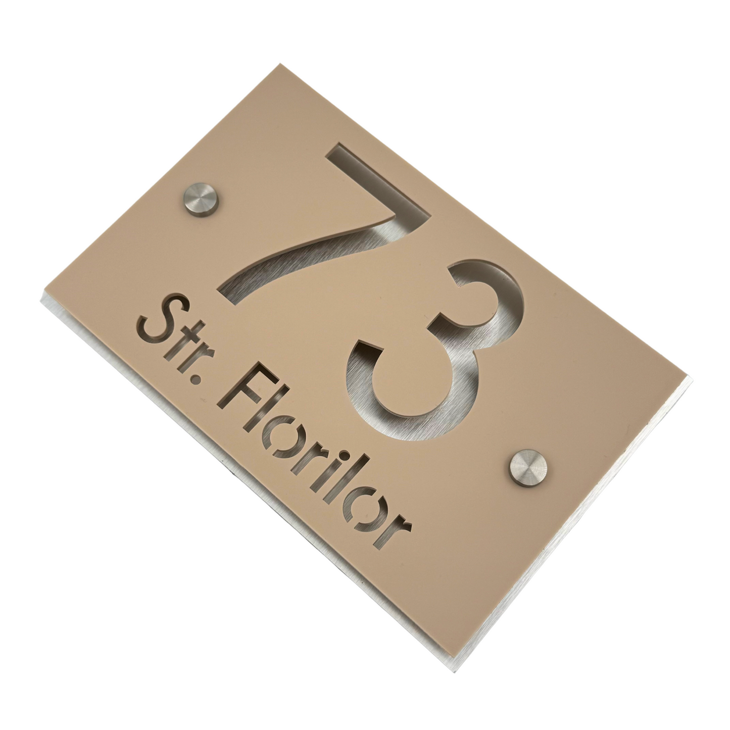 PREMIUM HOUSE NUMBER - Cream colour Satin Aluminium Pearly 2 Spacers Silver - 20×13 cm