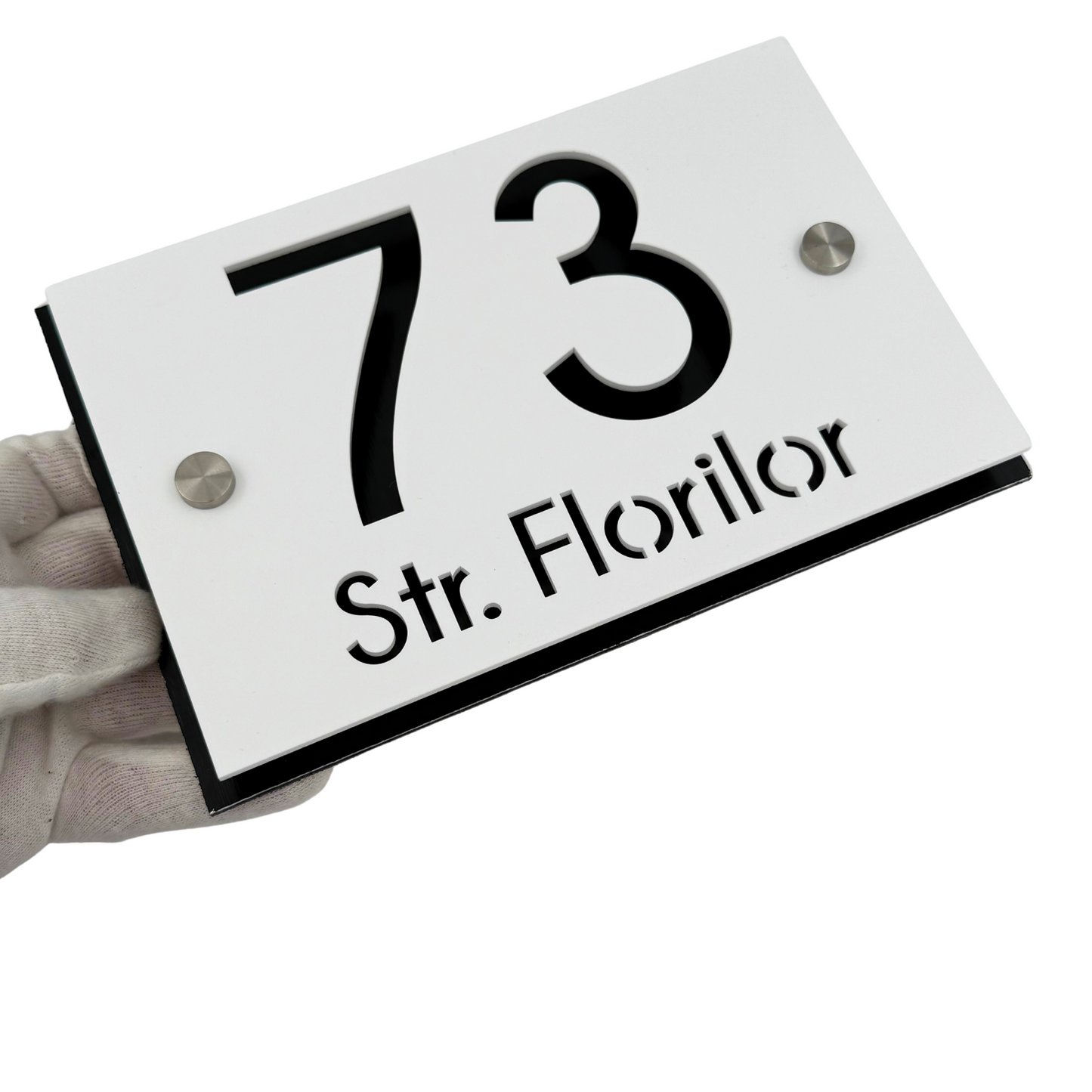 PREMIUM HOUSE NUMBER - White Satin Aluminium Pearly Black 2 Spacers Silver - 20×13 cm