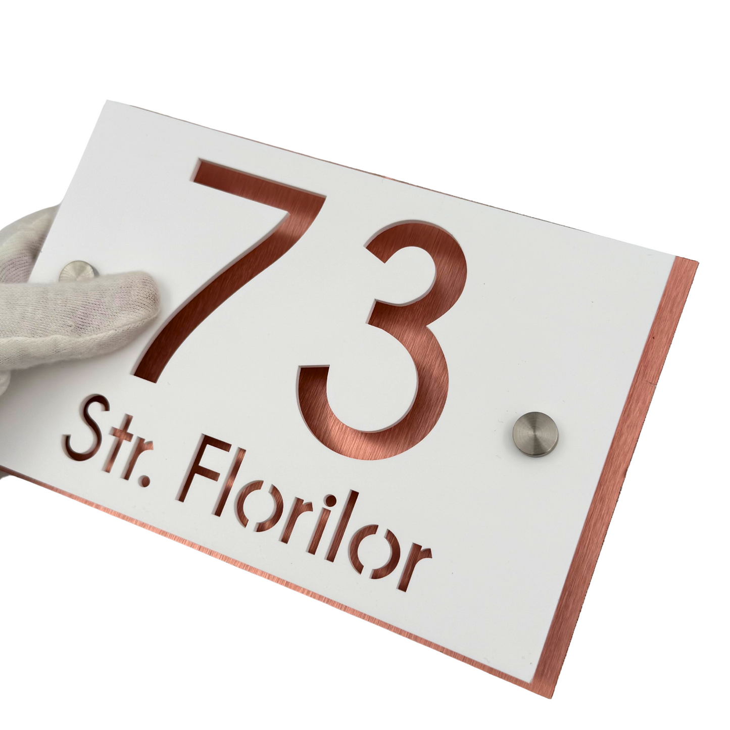 PREMIUM HOUSE NUMBER - White Satin Aluminium Pearly Copper 2 Spacers Silver - 20×13 cm