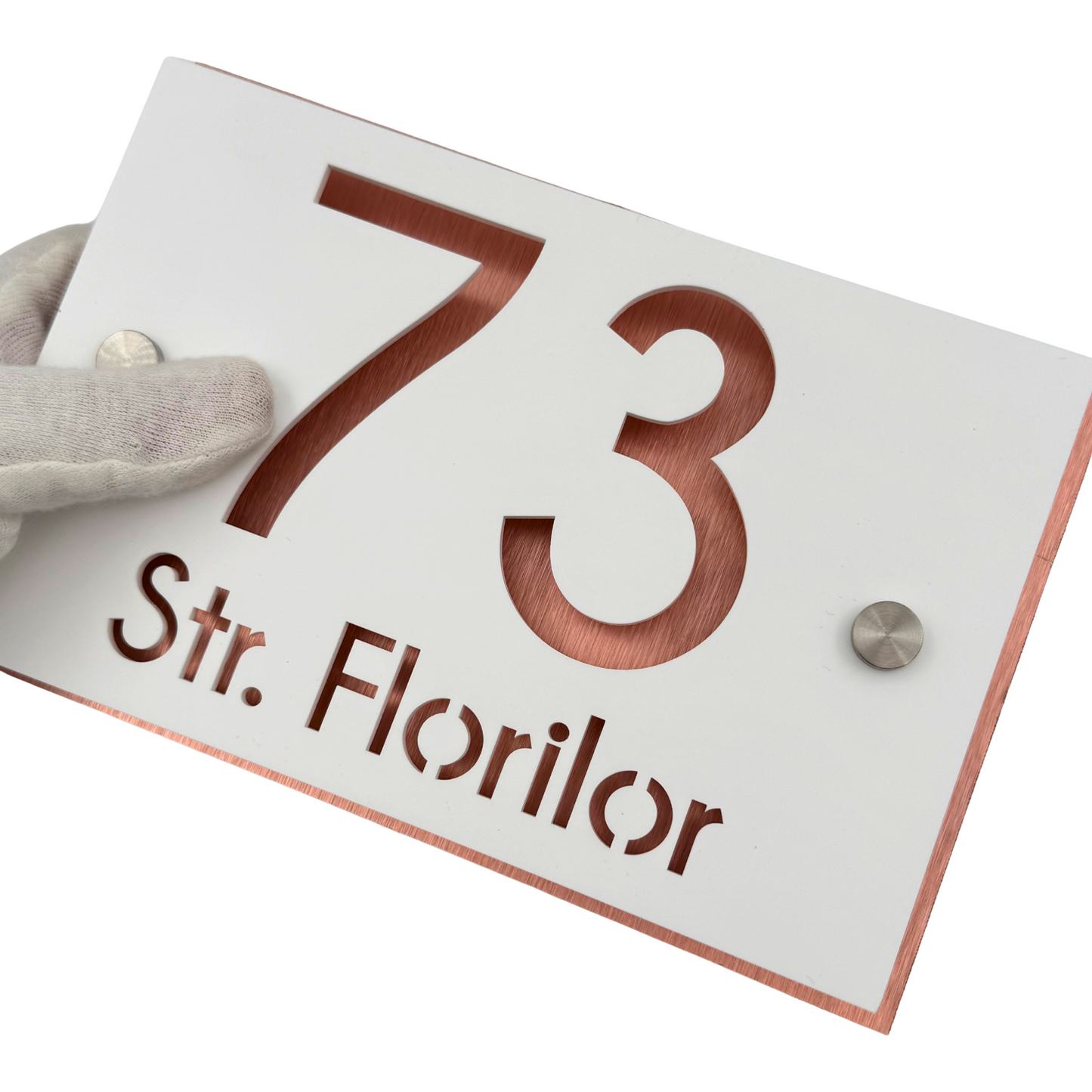 PREMIUM HOUSE NUMBER - White Satin Aluminium Pearly Copper 2 Spacers Silver - 20×13 cm