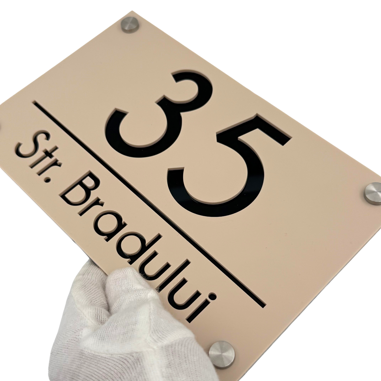 PREMIUM HOUSE NUMBER - Cream colour Satin Glossy Black 4 Spacers Silver - 24×15 cm