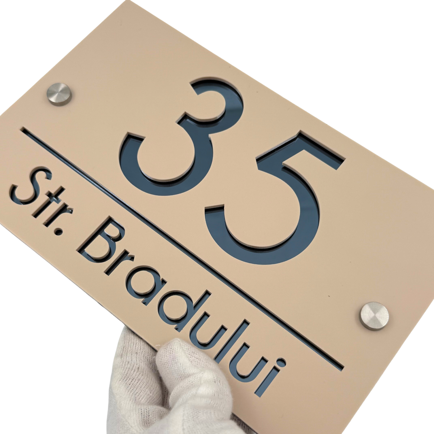 PREMIUM HOUSE NUMBER - Cream colour Satin Anthracite Grey Mirror 2 Spacers Silver - 24×15 cm