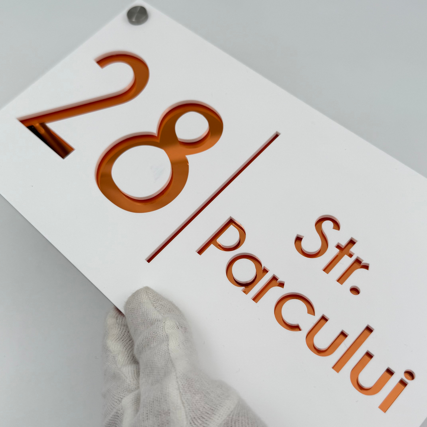PREMIUM HOUSE NUMBER - White Satin Copper Mirror 4 Spacers Silver - 28×15 cm