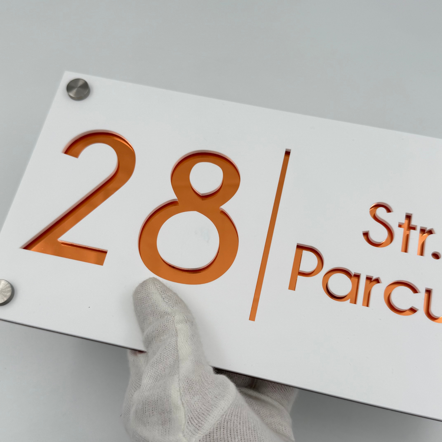 PREMIUM HOUSE NUMBER - White Satin Copper Mirror 4 Spacers Silver - 28×15 cm