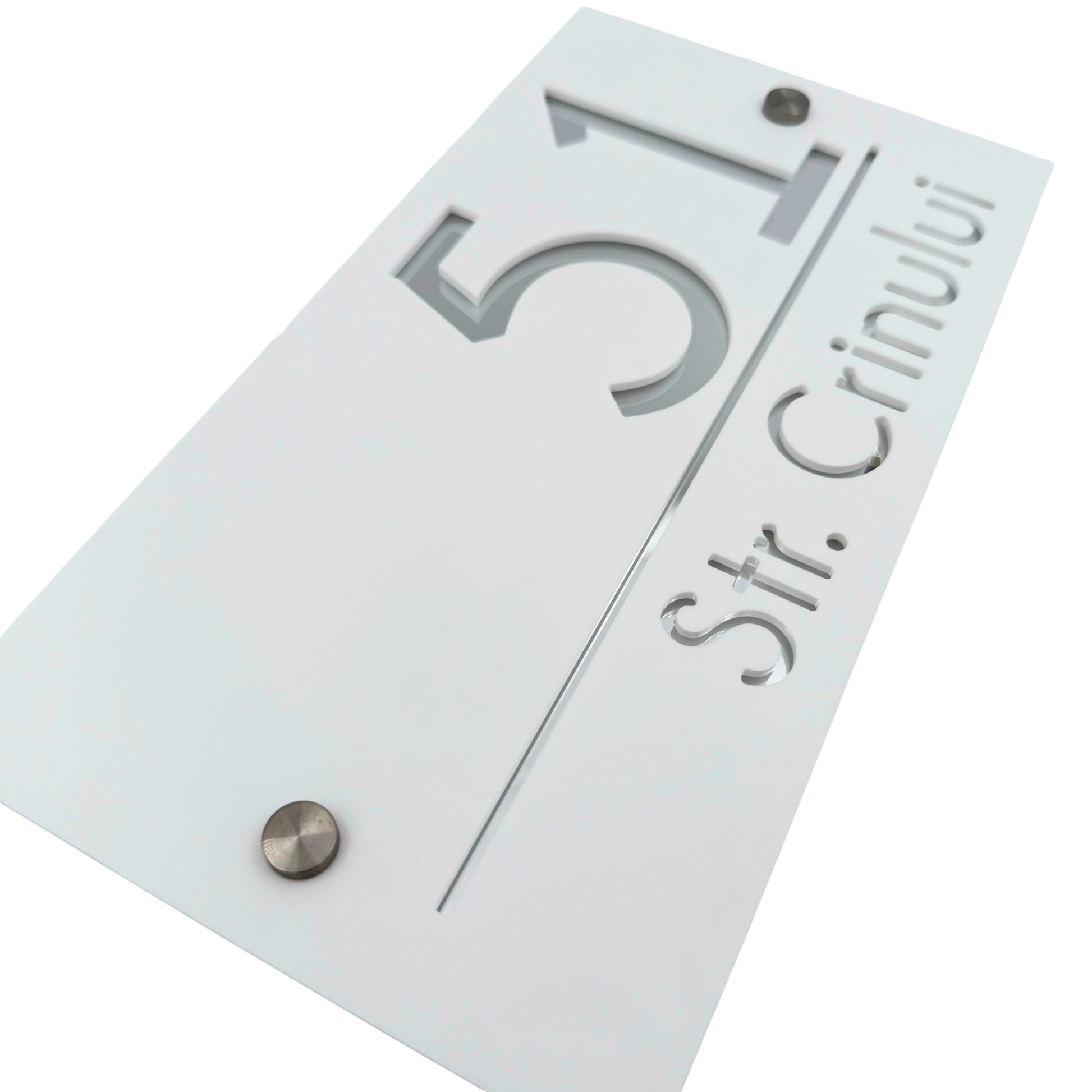 PREMIUM HOUSE NUMBER - White Satin Silver Mirror 2 Spacers Silver - 28×15 cm