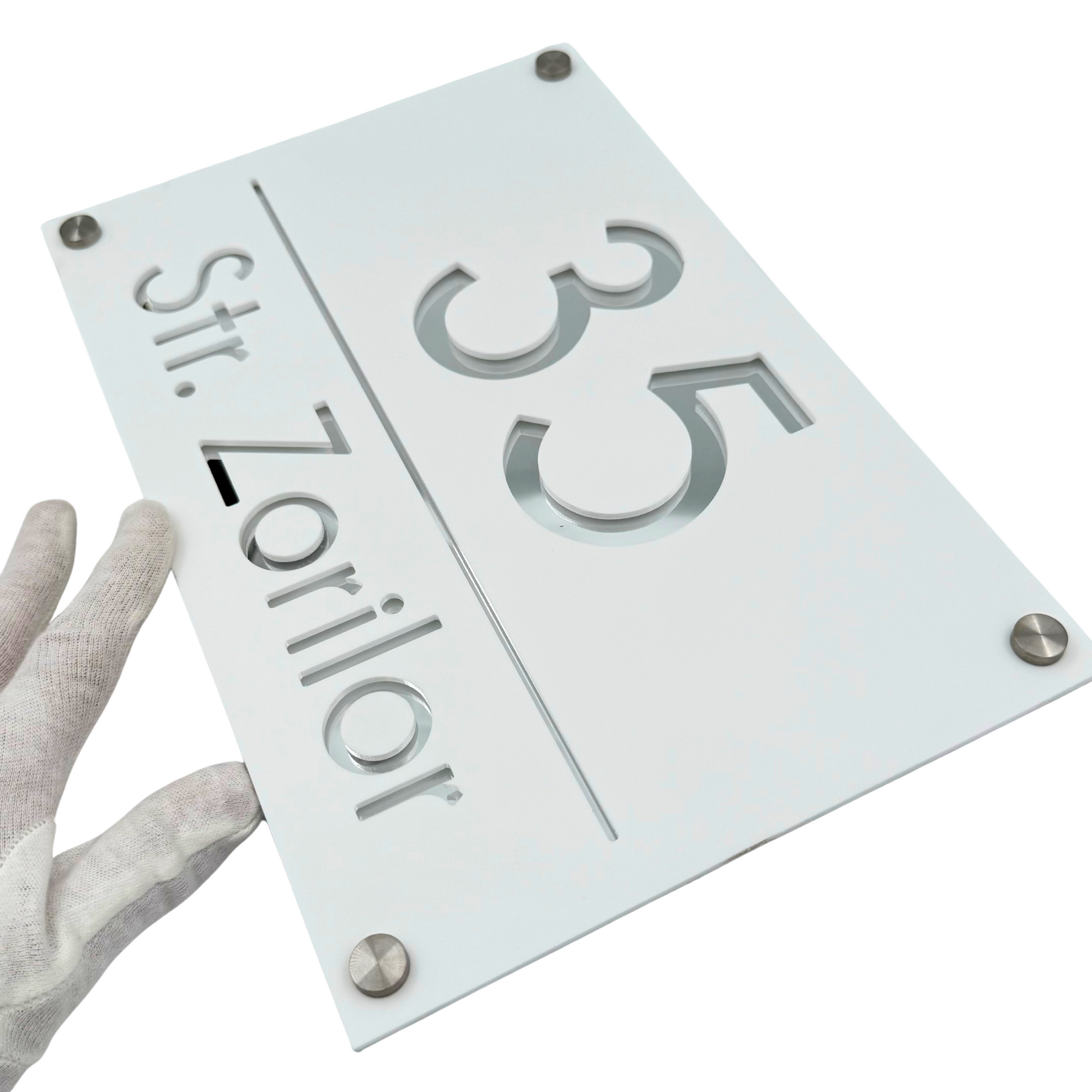 PREMIUM HOUSE NUMBER - White Satin Silver Mirror 4 Spacers Silver - 30×20 cm