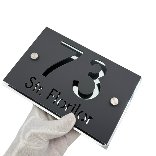 PREMIUM HOUSE NUMBER - Satin Grey Aluminium Silver Mirror 2 Spacers Silver - 20×13 cm