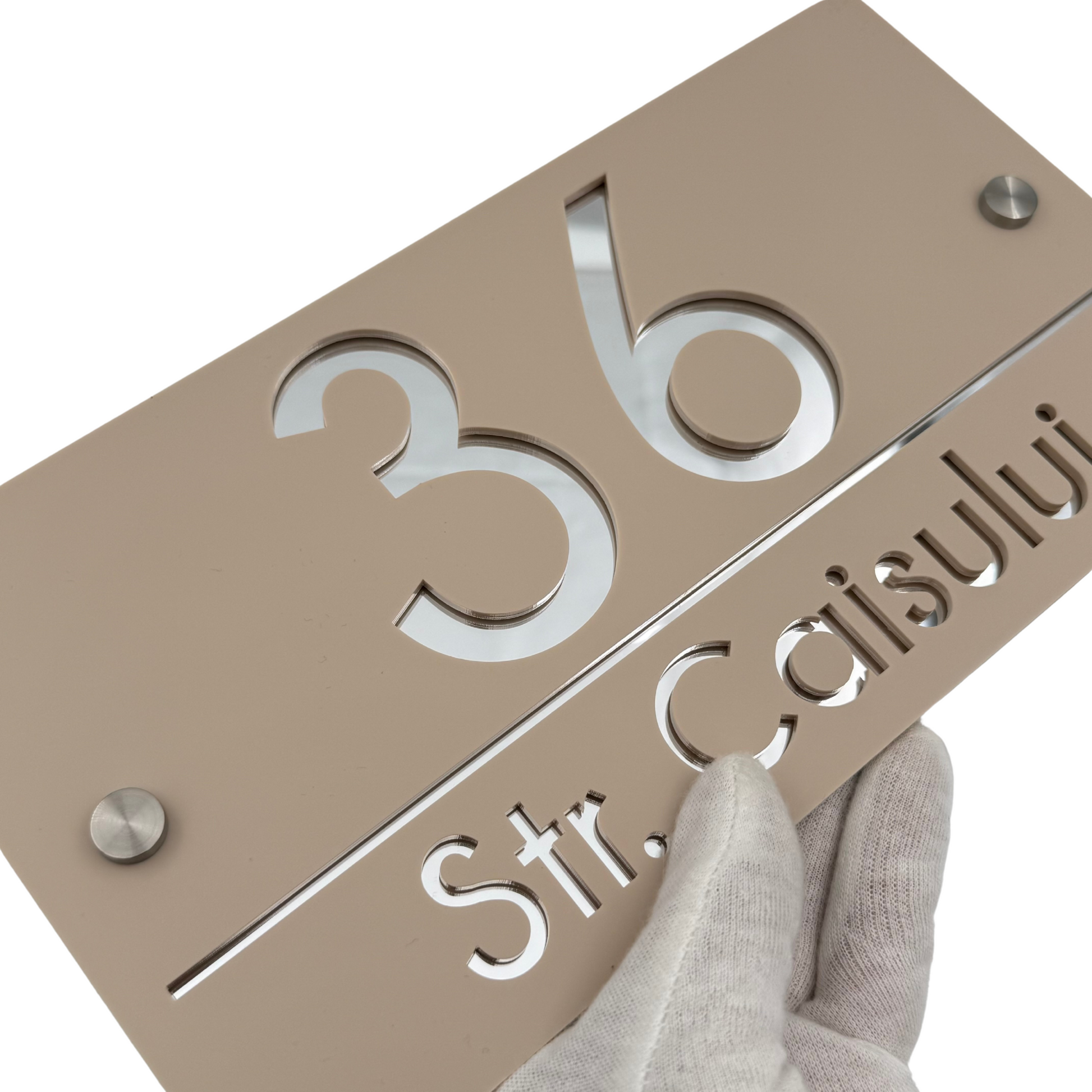 PREMIUM HOUSE NUMBER - Cream colour Glossy Silver Mirror 2 Spacers Silver - 28×15 cm