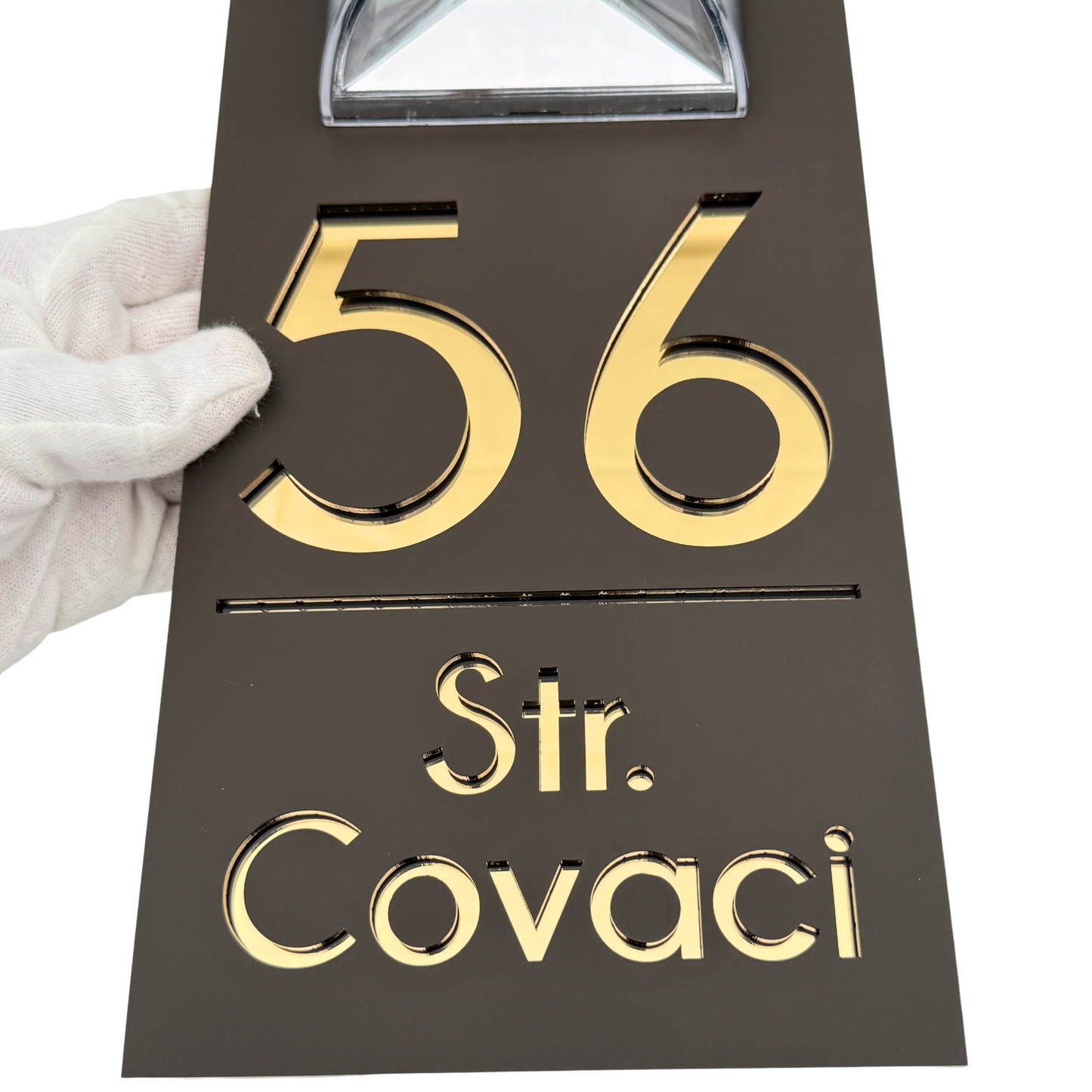 PREMIUM HOUSE NUMBER – Satin Brown Gold Mirror Solar Lamp – 30 x15 cm