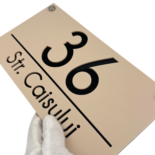 PREMIUM HOUSE NUMBER - Cream colour Satin Glossy Black 4 Spacers Silver - 28×15 cm