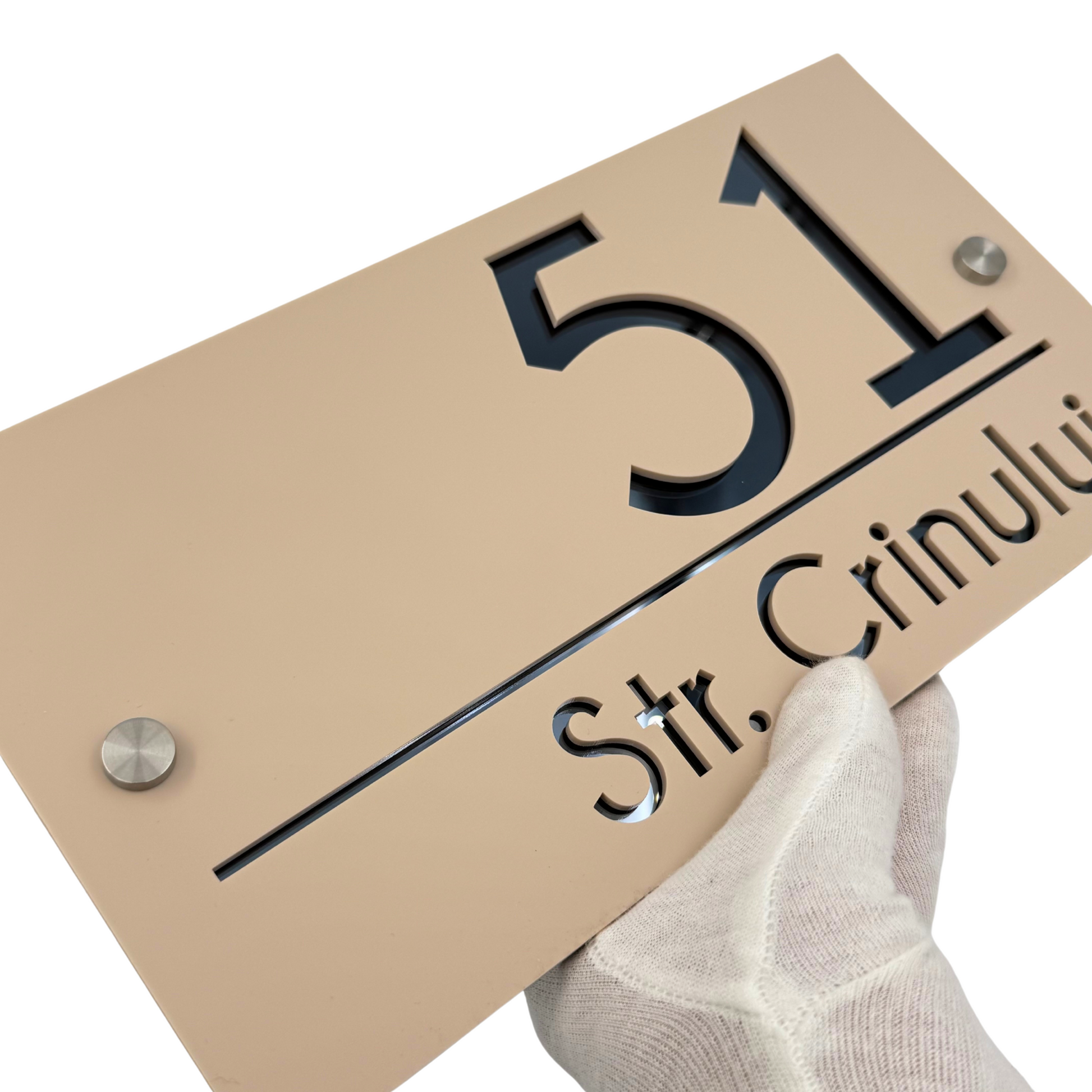 PREMIUM HOUSE NUMBER - Cream colour Satin Anthracite Grey Mirror 2 Spacers Silver - 28×15 cm
