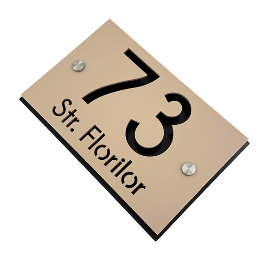 PREMIUM HOUSE NUMBER - Cream colour Satin Aluminium Pearly Black 2 Spacers Silver - 20×13 cm