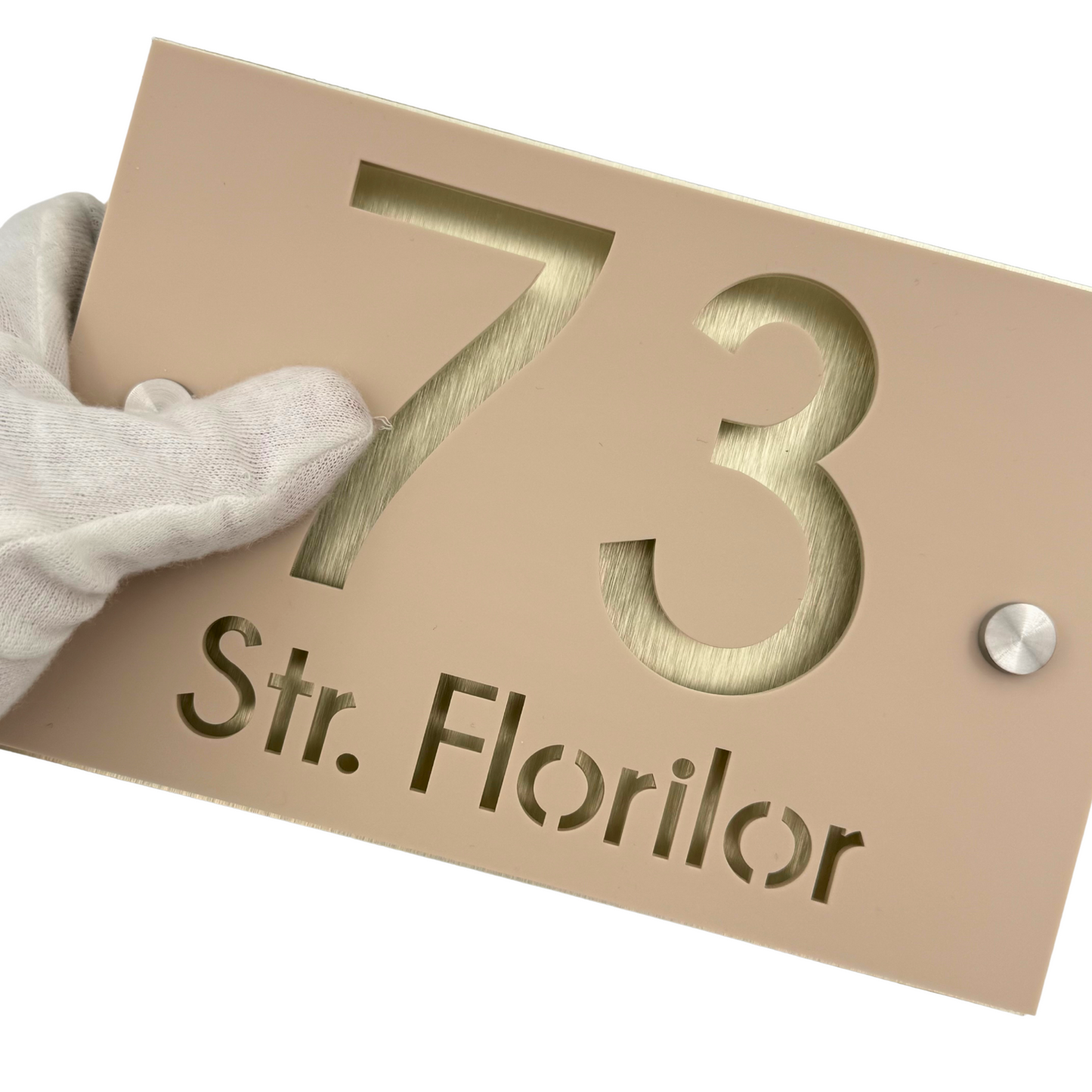 PREMIUM HOUSE NUMBER - Cream colour Satin Aluminium Pearly Gold 2 Spacers Silver - 20×13 cm