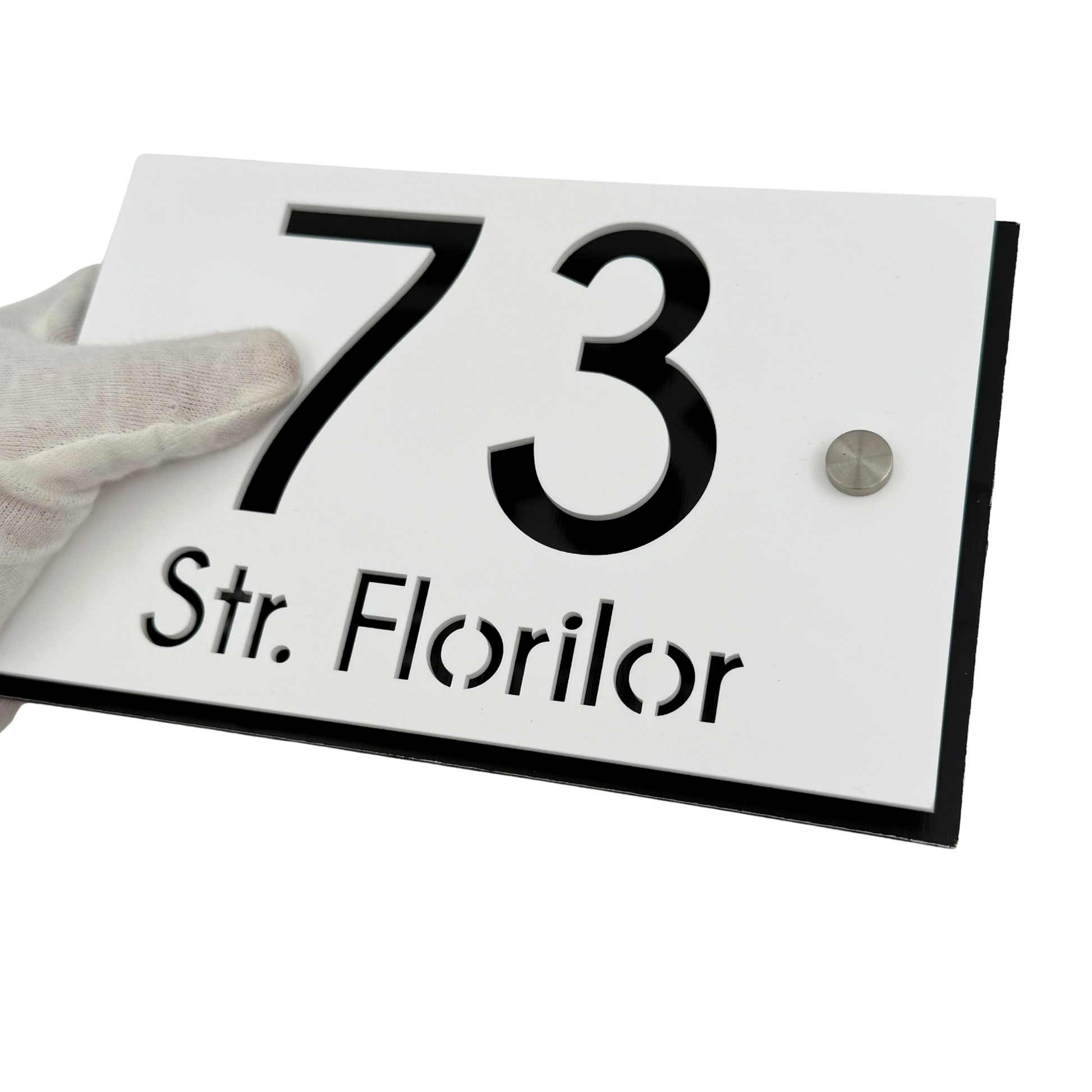 PREMIUM HOUSE NUMBER - White Satin Aluminium Pearly Black 2 Spacers Silver - 20×13 cm