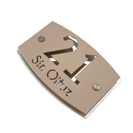 PREMIUM HOUSE NUMBER - Cream colour Satin Aluminium Silver Mirror 2 Spacers Silver - 20×13 cm