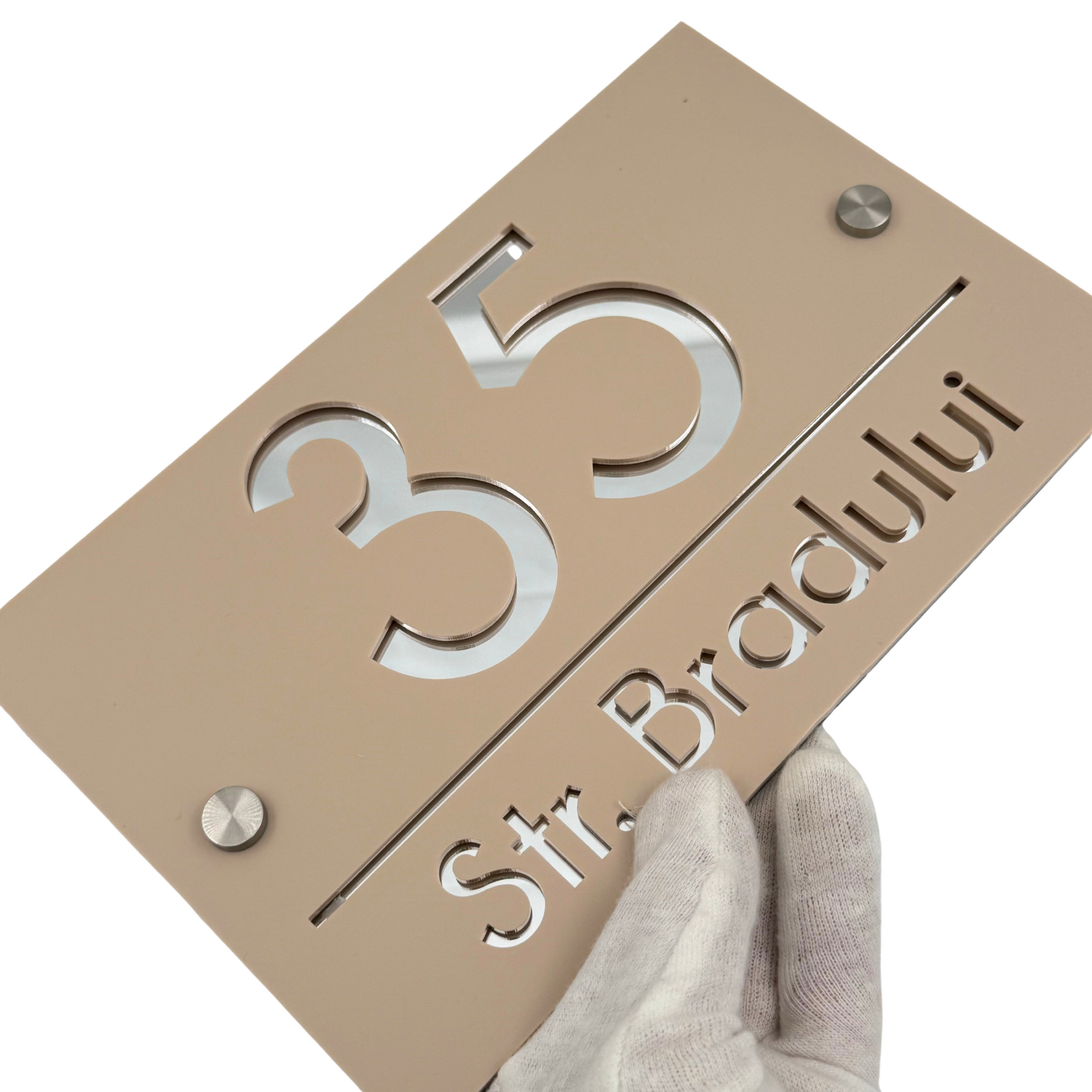PREMIUM HOUSE NUMBER - Cream colour Satin Silver Mirror 2 Spacers Silver - 24×15 cm