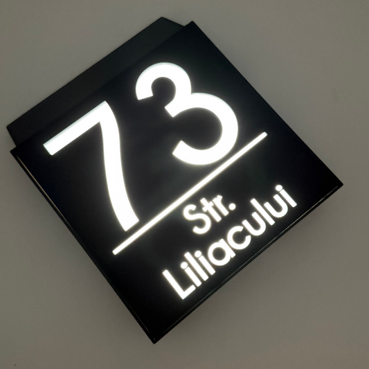 PREMIUM HOUSE NUMBER - Satin Black Caseta Led Solar - 18×18 cm